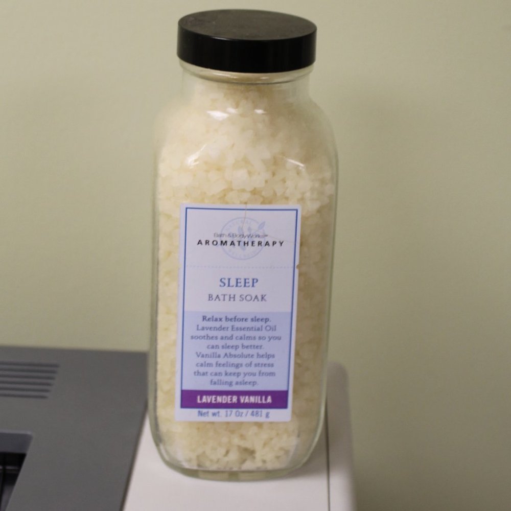 BATH & BODY WORKS AROMATHERAPY Lavender Vanilla SLEEP Bath Soak Bath Salts